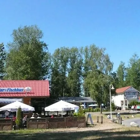 Hausboot In Am Bodden * Kröslin